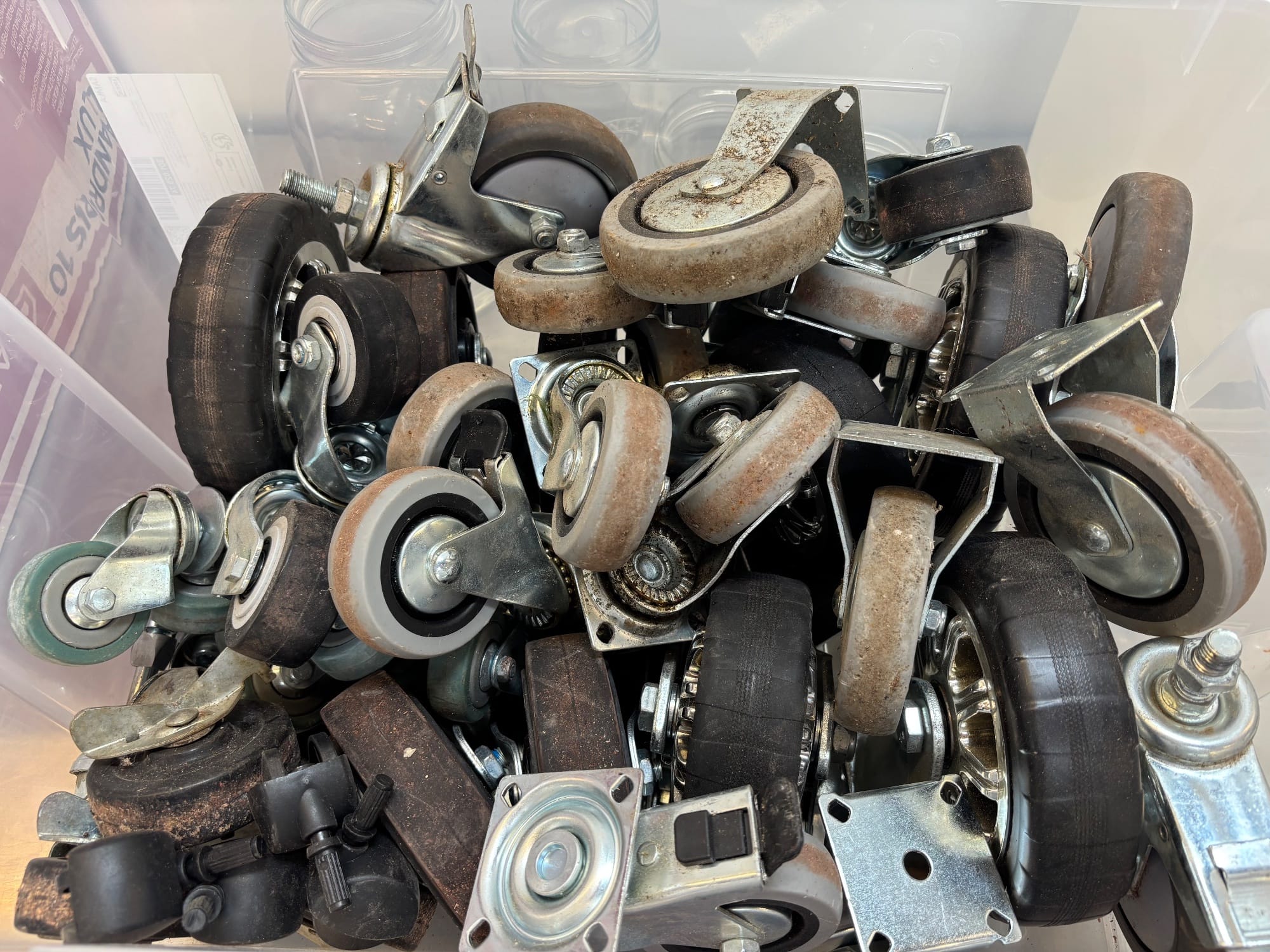 Joblot of castors