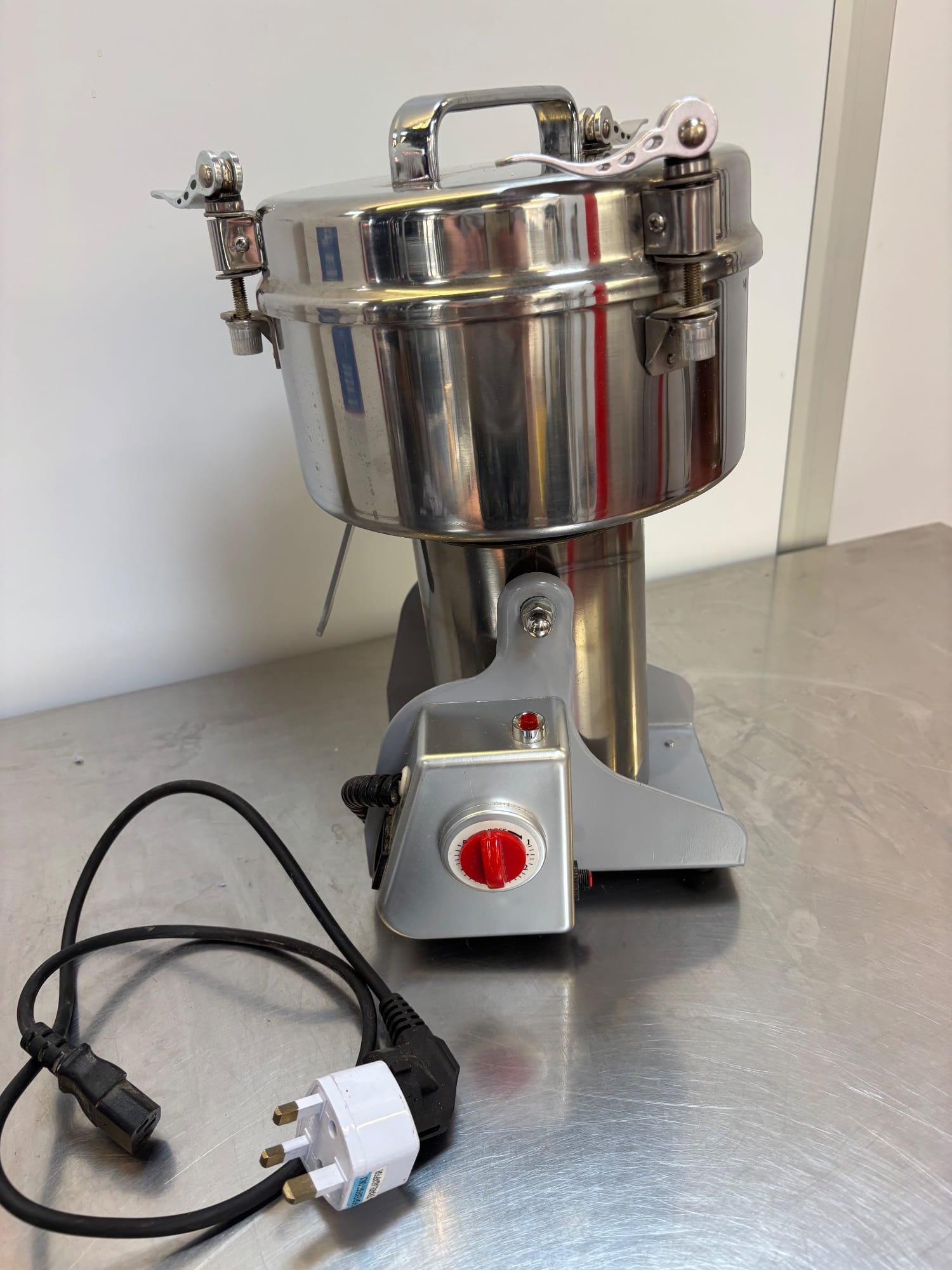Commercial Spice/Mushroom Powder Blender